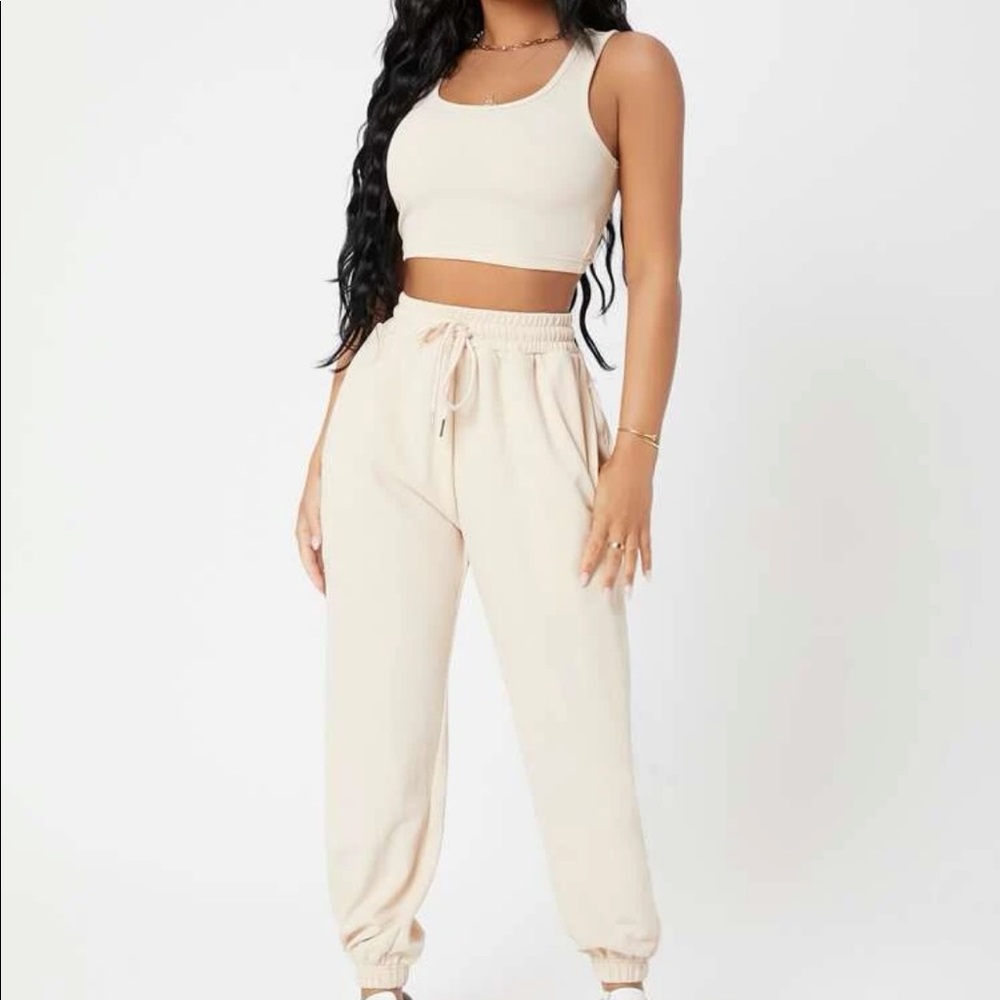 Woman’s White Joggers